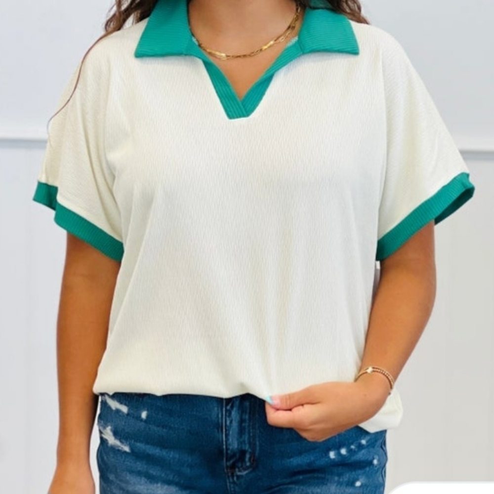 Emma And Grace Women's White and Green Polo Top